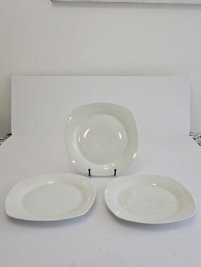 The Palm Restaurant Set Of 3 Dinner Plates Porcelain Curve Edge Square White